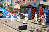Герой России Александр Янклович поздравил с Днем Победы ветерана, проживающую в Энгельсском доме-интернате
